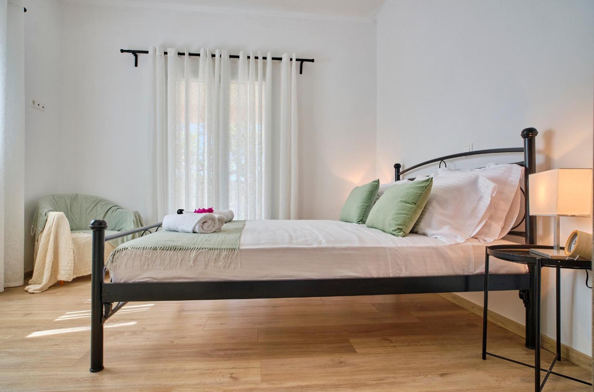 Olivia Mare Vacation House Corfu Astrakeri エクステリア 写真